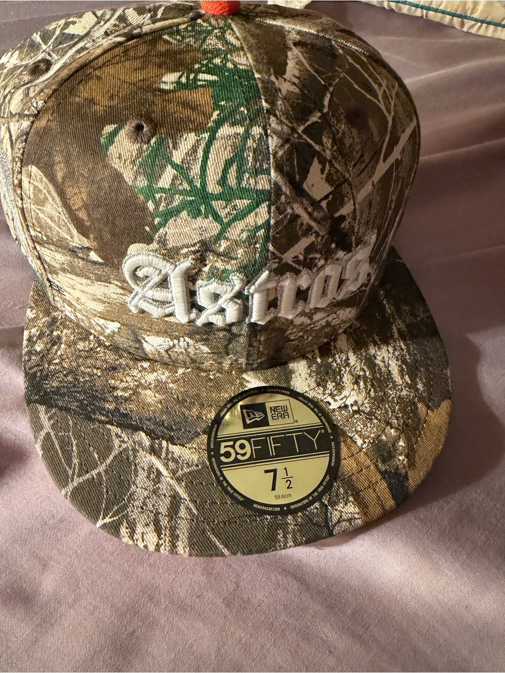 Unreleased hat size 7 1/2